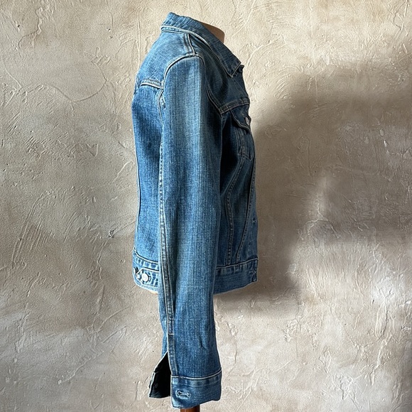 Gap jean jacket - Picture 4 of 7